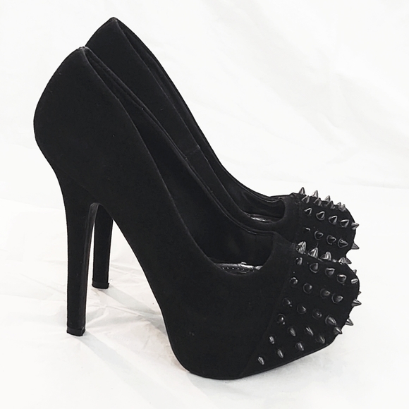 Vintage Y2K Killer Black Spike Platform 6" Heels - Picture 3 of 8